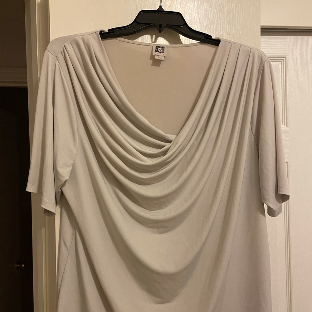 Anne Klein 1/2 sleeve ivory cowl neck top